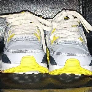 Children Nike air size 9c